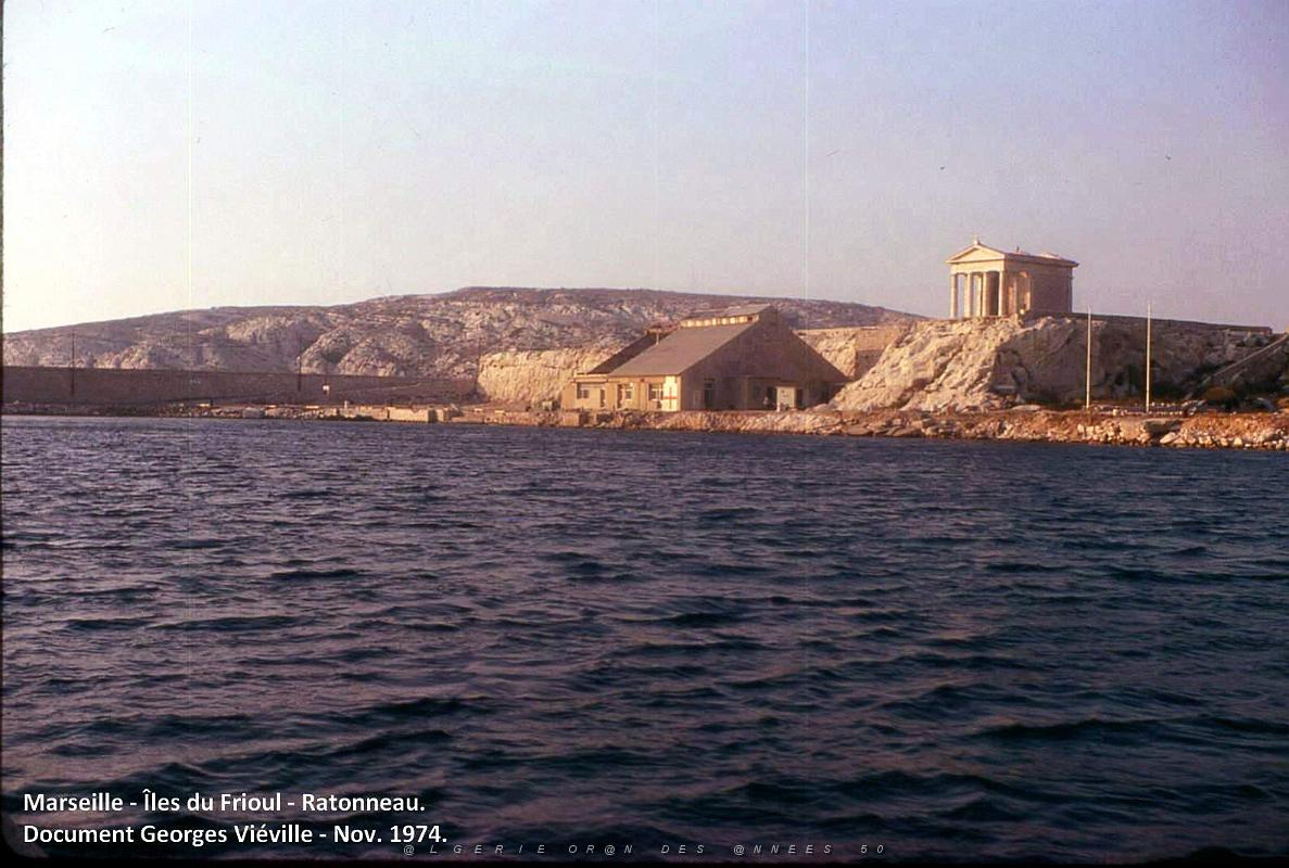 MARSEILLE ILE DU FRIOUL 1974 -RATONNEAU(19).jpg